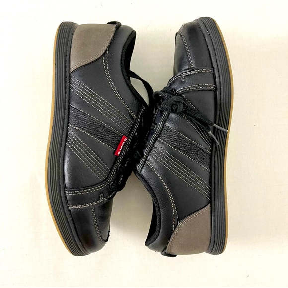 Levi’s boys casual sneaker shoes black - Picture 1 of 4